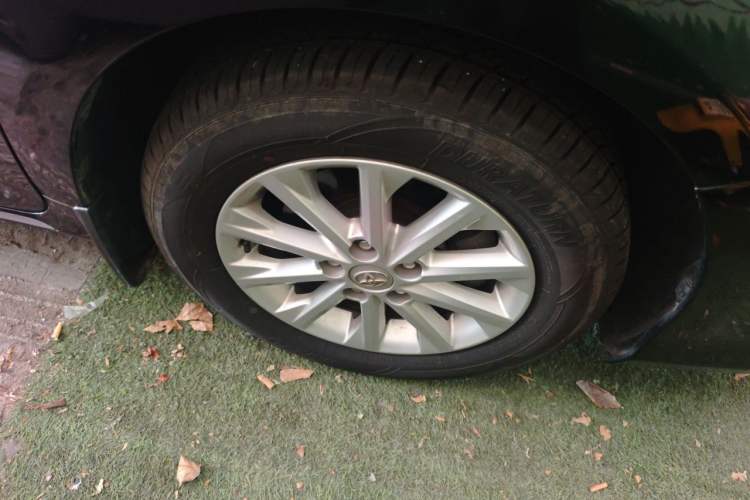 Used Toyota Camry 2013 2.5G Comfort Edition Right Front Wheel Hub