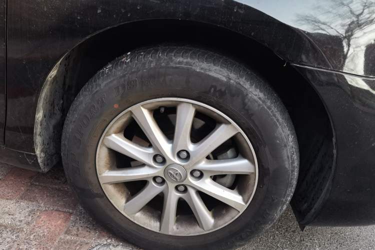 Used Toyota Camry 2013 200G Classic Luxury Edition Right Front Wheel Hub