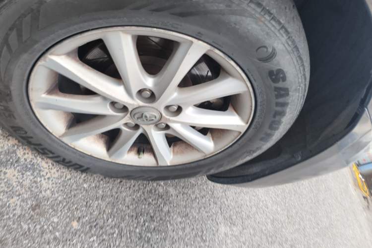 Used Toyota Camry 2013 200G Classic Luxury Edition Right Front Wheel Hub