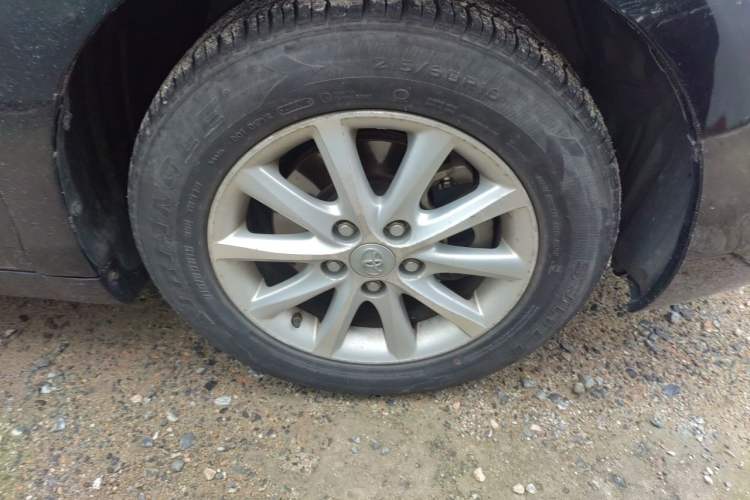 Used Toyota Camry 2013 2.0E Elite Edition Right Front Wheel Hub