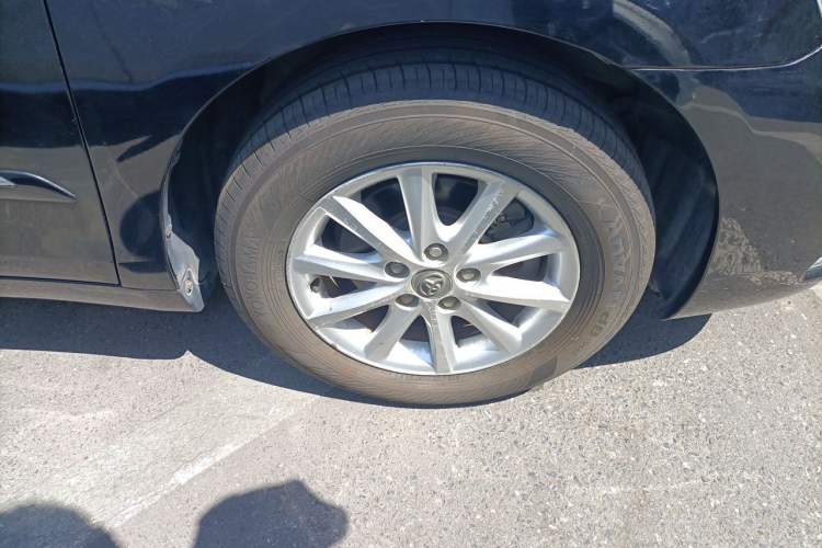 Used Toyota Camry 2013 200G Classic Luxury Edition Right Front Wheel Hub