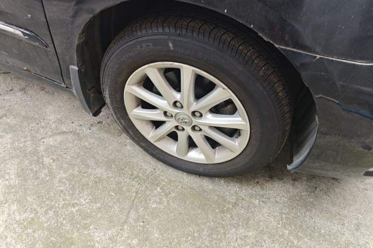 Used Toyota Camry 2013 200G Classic Luxury Edition Right Front Wheel Hub