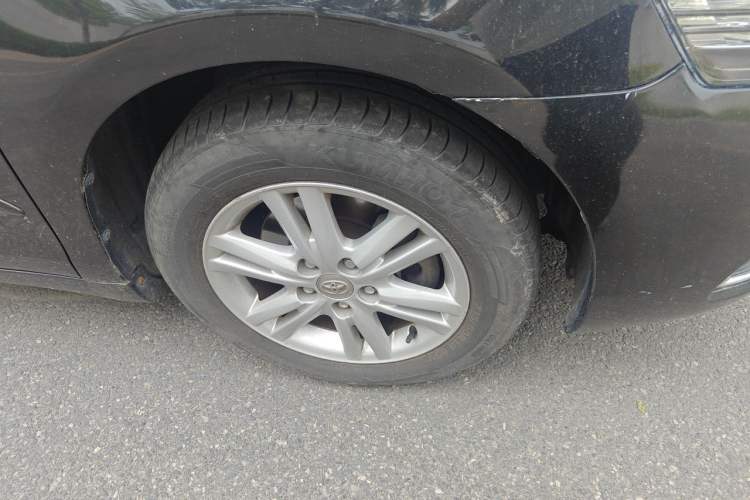 Used Toyota Camry 2013 200G Classic Luxury Edition Right Front Wheel Hub