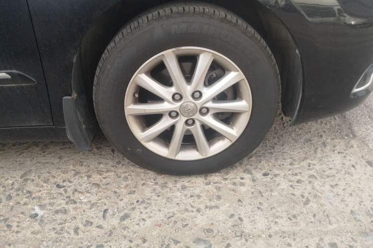 Used Toyota Camry 2013 200G Classic Luxury Edition Right Front Wheel Hub
