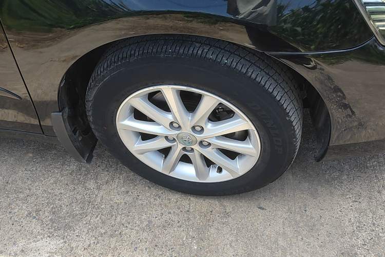 Used Toyota Camry 2013 200G Classic Luxury Edition Right Front Wheel Hub