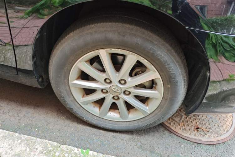 Used Toyota Camry 2013 200G Classic Luxury Edition Right Front Wheel Hub