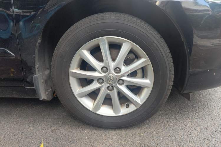 Used Toyota Camry 2013 200G Classic Luxury Edition Right Front Wheel Hub