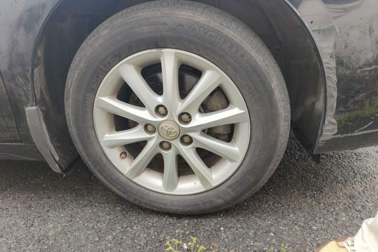 Used Toyota Camry 2013 200G Classic Luxury Edition Right Front Wheel Hub