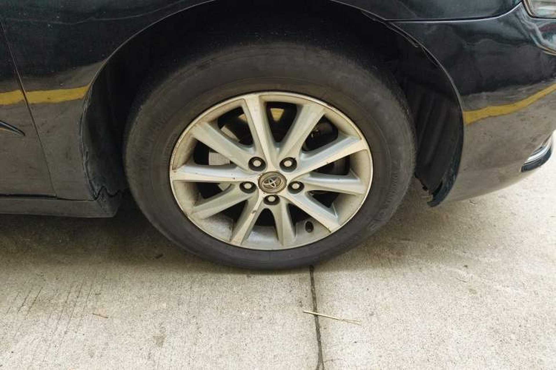 Used Toyota Camry 2013 200G Classic Luxury Edition Right Front Wheel Hub