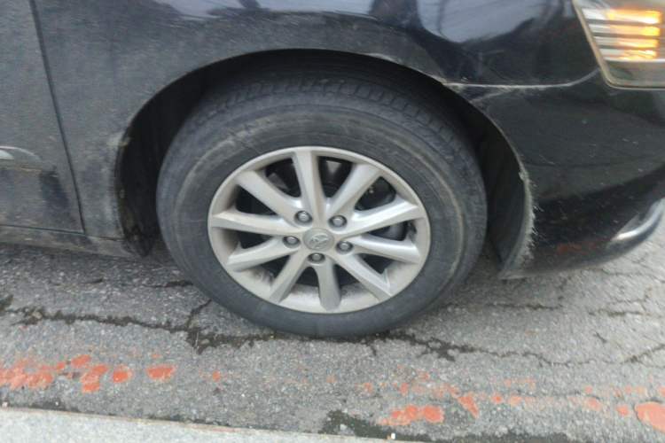 Used Toyota Camry 2013 200G Classic Luxury Edition Right Front Wheel Hub