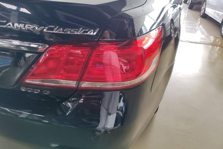 Used Toyota Camry 2013 200G Classic Luxury Edition Right Rear Taillight