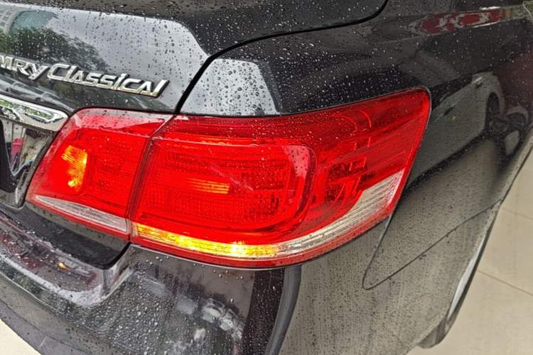 Used Toyota Camry 2013 200E Classic Elite Edition Right Rear Taillight