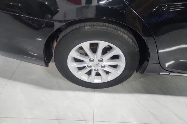 Used Toyota Camry 2013 2.0G Comfort Edition Right Rear Wheel Hub
