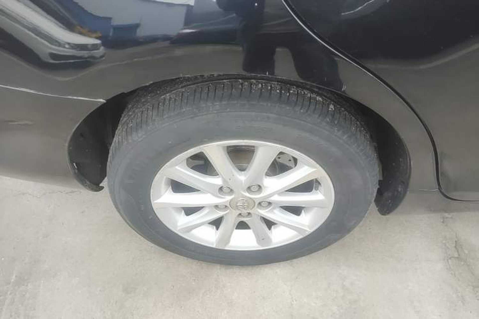Used Toyota Camry 2013 200G Classic Luxury Edition Right Rear Wheel Hub