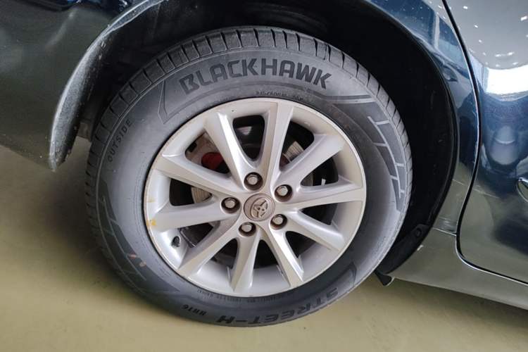 Used Toyota Camry 2013 200G Classic Luxury Edition Right Rear Wheel Hub
