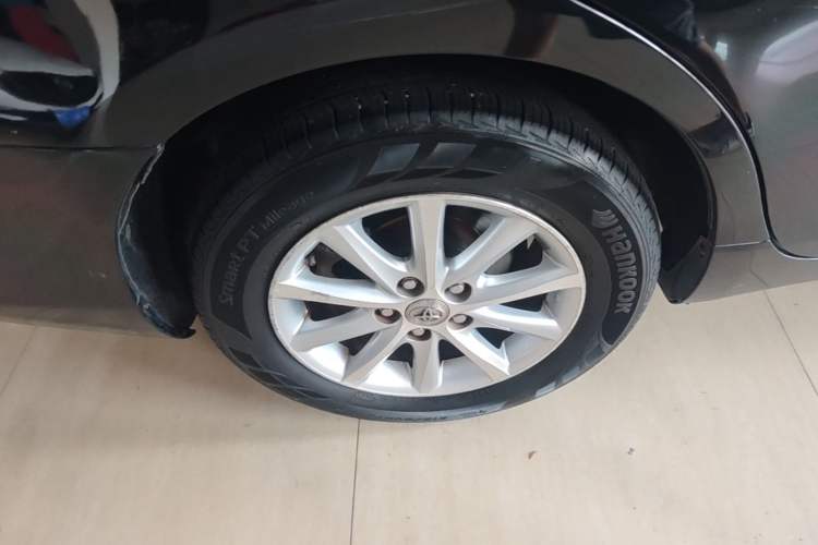 Used Toyota Camry 2013 200E Classic Elite Edition Right Rear Wheel Hub
