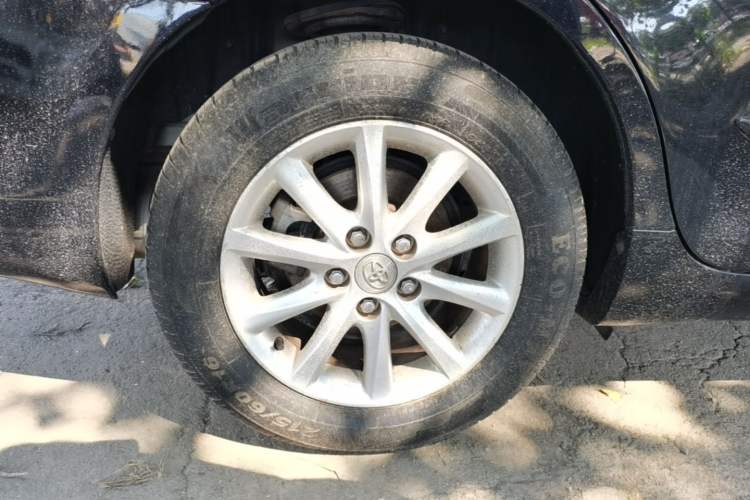 Used Toyota Camry 2013 200G Classic Luxury Edition Right Rear Wheel Hub