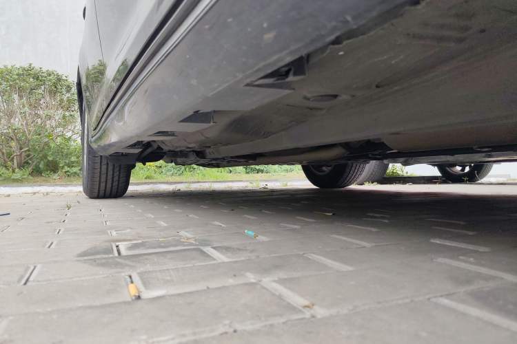 Used Toyota Camry 2013 2.0G Comfort Edition Right Side Sill