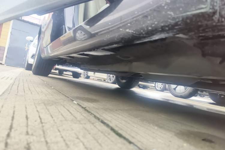 Used Toyota Camry 2013 200E Classic Elite Edition Right Side Sill