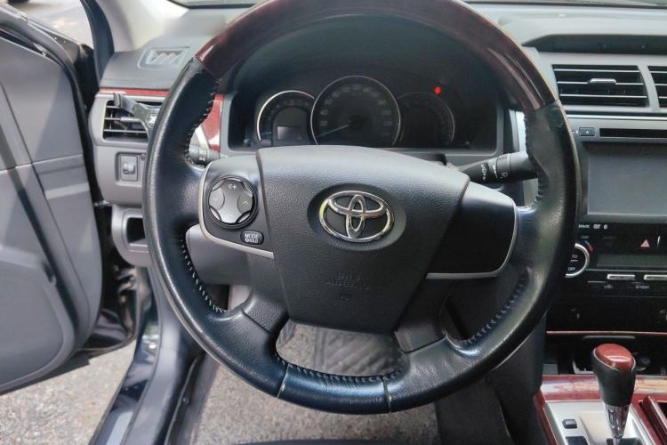 Used Toyota Camry 2013 2.5G Comfort Edition Steering Wheel