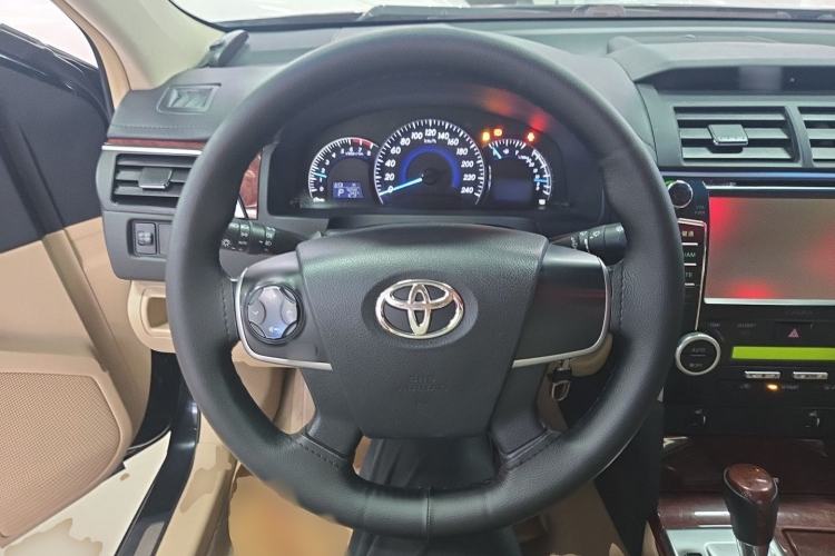 Used Toyota Camry 2013 2.5G Comfort Edition Steering Wheel