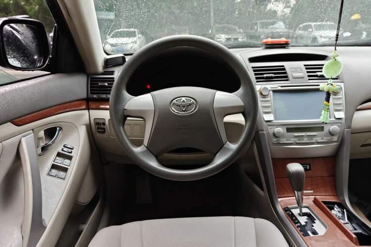 Used Toyota Camry 2013 200E Classic Elite Edition Steering Wheel