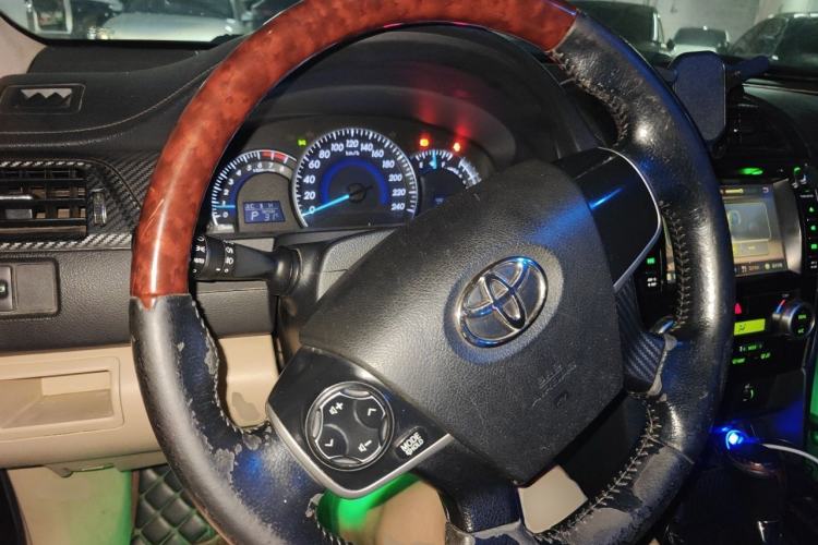Used Toyota Camry 2013 2.5G Comfort Edition Steering Wheel