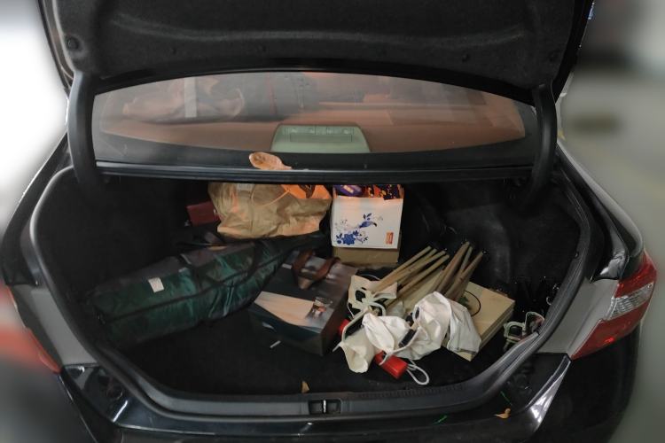 Used Toyota Camry 2013 2.5G Comfort Edition Trunk