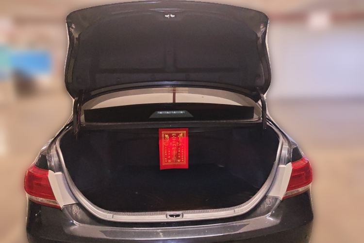 Used Toyota Camry 2013 200E Classic Elite Edition Trunk