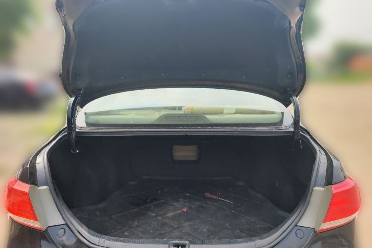 Used Toyota Camry 2013 200E Classic Elite Edition Trunk
