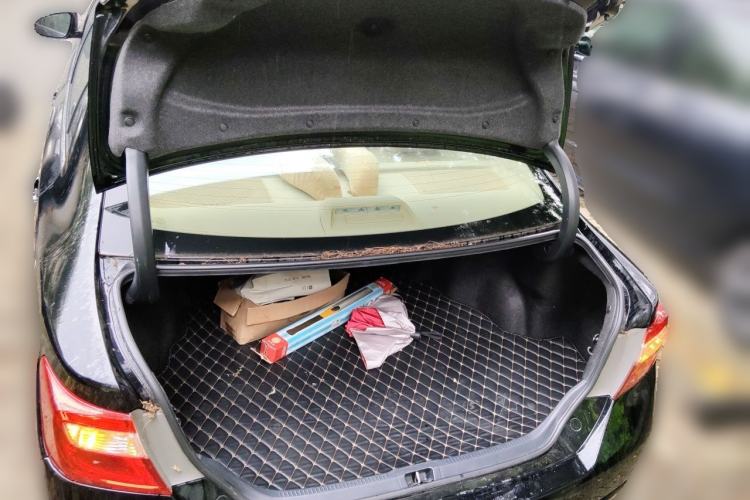 Used Toyota Camry 2013 2.5G Comfort Edition Trunk