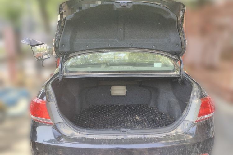 Used Toyota Camry 2013 200E Classic Elite Edition Trunk