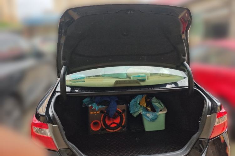 Used Toyota Camry 2013 2.0G Comfort Edition Trunk