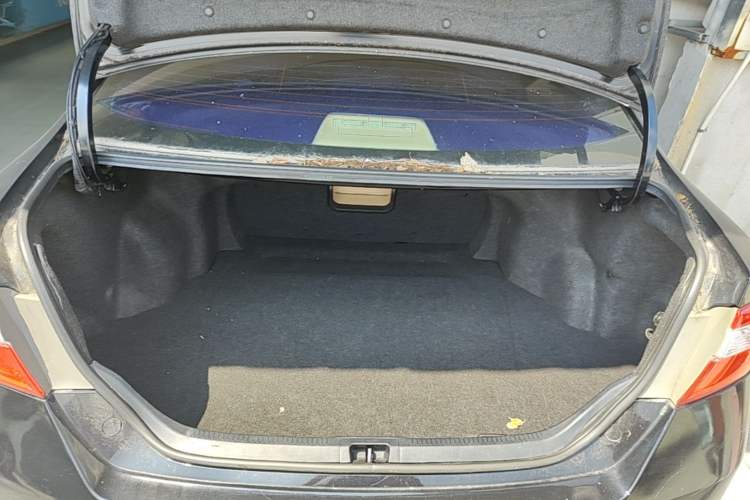 Used Toyota Camry 2013 2.5G Comfort Edition Trunk