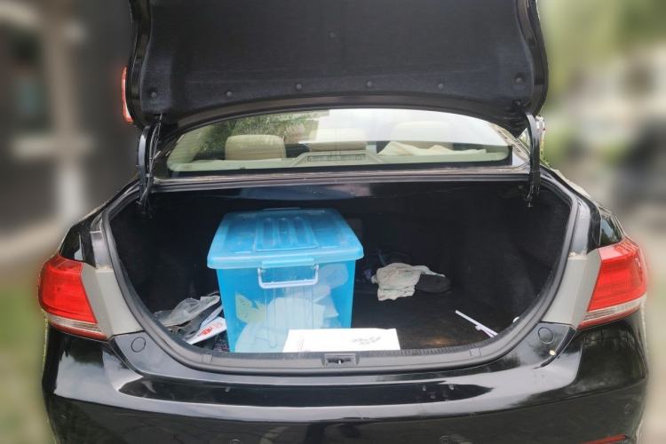 Used Toyota Camry 2013 200E Classic Elite Edition Trunk