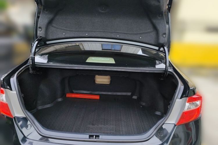 Used Toyota Camry 2013 2.5G Comfort Edition Trunk