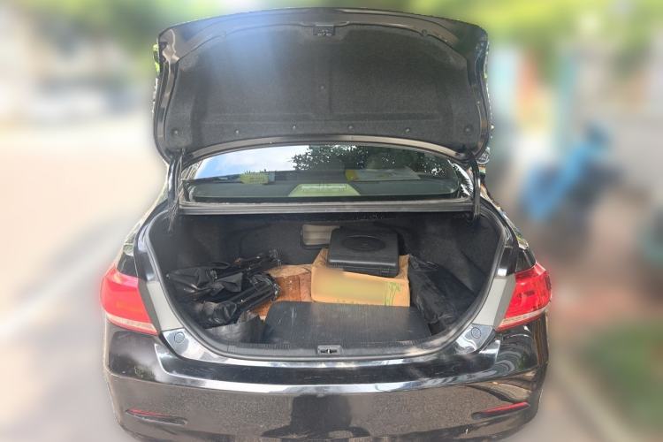 Used Toyota Camry 2013 200G Classic Luxury Edition Trunk