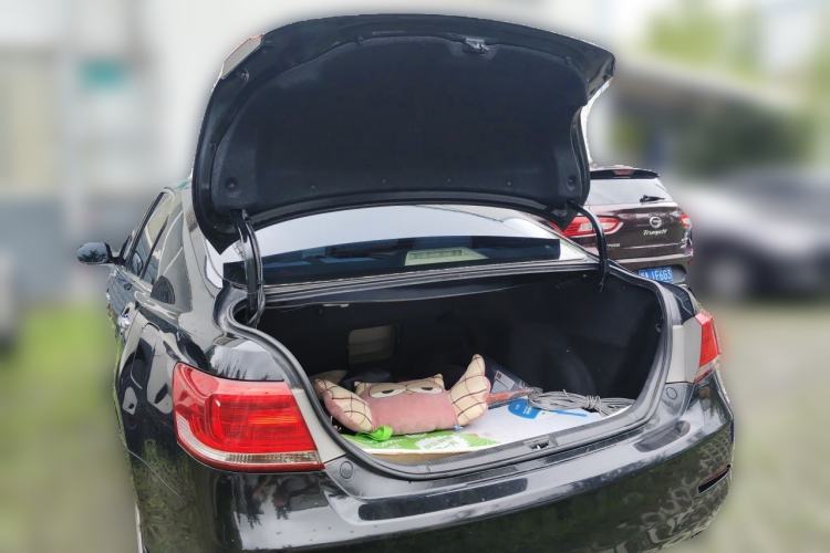 Used Toyota Camry 2013 200E Classic Elite Edition Trunk