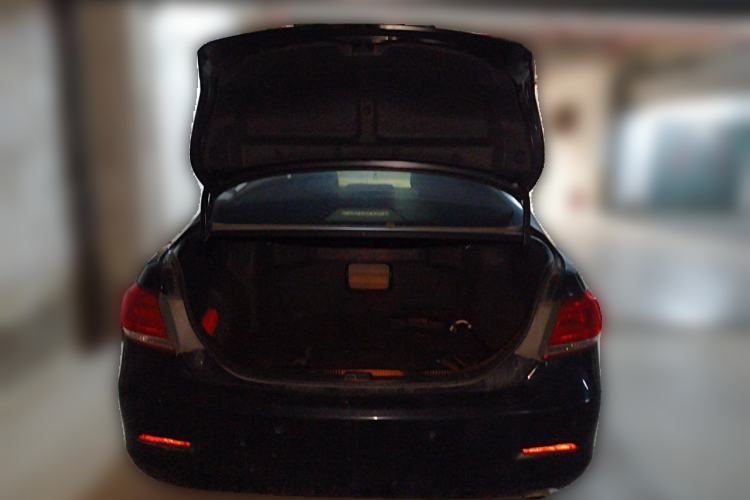 Used Toyota Camry 2013 200G Classic Luxury Edition Trunk