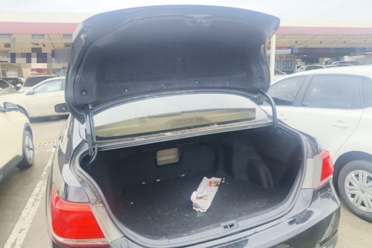 Used Toyota Camry 2013 200E Classic Elite Edition Trunk