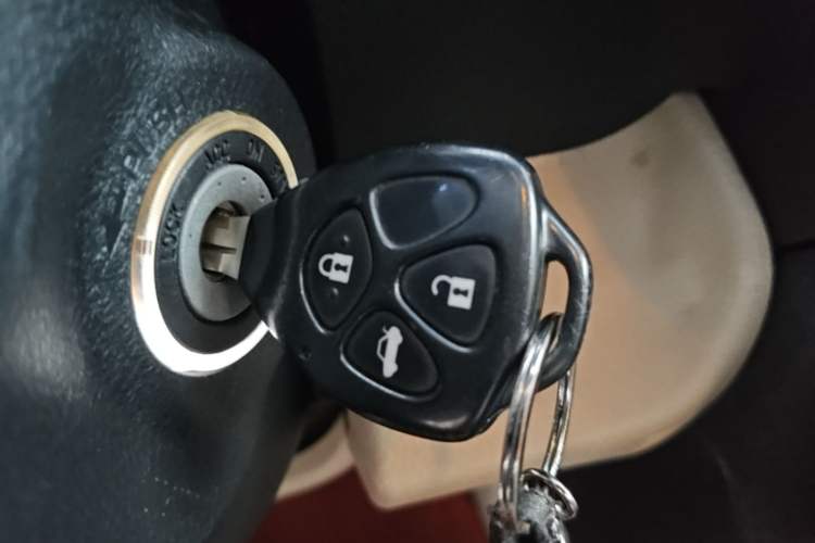 Used Toyota Camry 2013 2.0G Comfort Edition Vehicle Key