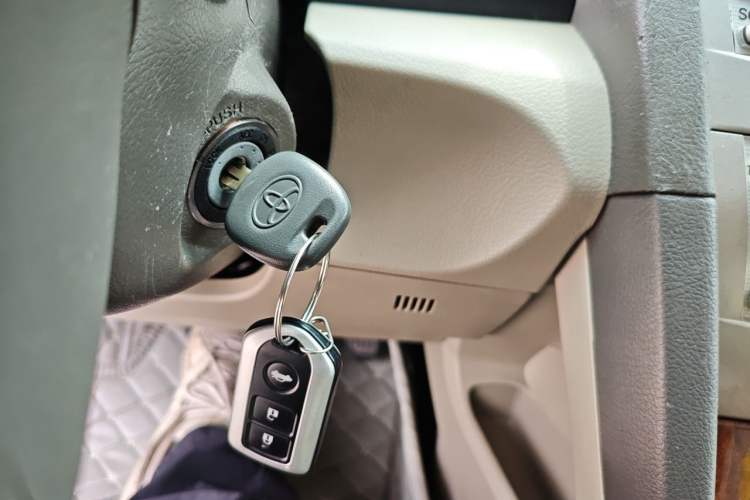 Used Toyota Camry 2013 200G Classic Luxury Edition Vehicle Key
