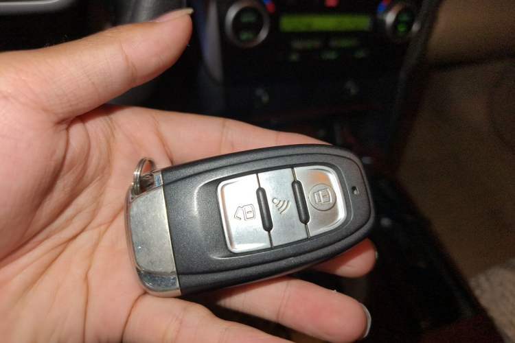 Used Toyota Camry 2013 2.0G Comfort Edition Vehicle Key