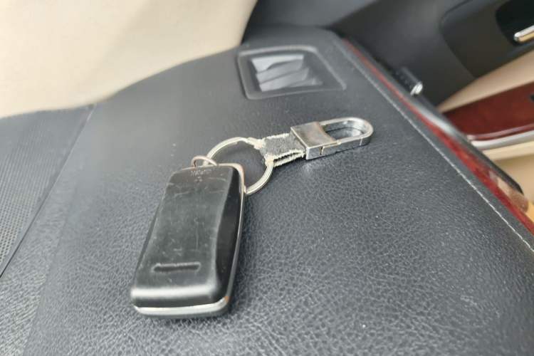 Used Toyota Camry 2013 2.0G Comfort Edition Vehicle Key