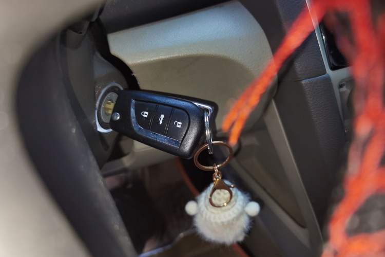 Used Toyota Camry 2013 200E Classic Elite Edition Vehicle Key