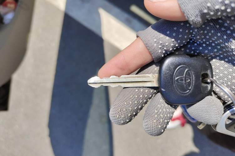 Used Toyota Camry 2013 200G Classic Luxury Edition Vehicle Key
