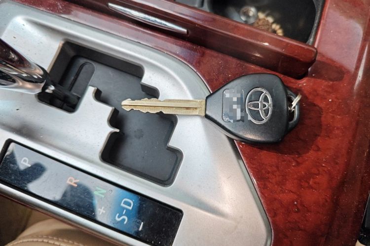 Used Toyota Camry 2013 2.5G Comfort Edition Vehicle Key