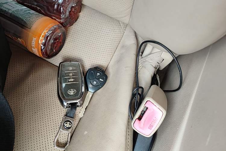 Used Toyota Camry 2013 2.0G Comfort Edition Vehicle Key