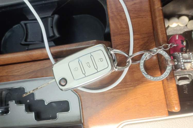 Used Toyota Camry 2013 200G Classic Luxury Edition Vehicle Key