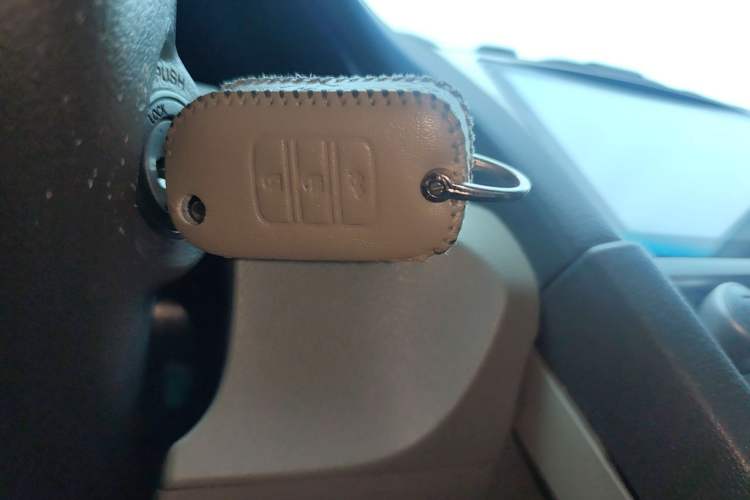 Used Toyota Camry 2013 200E Classic Elite Edition Vehicle Key